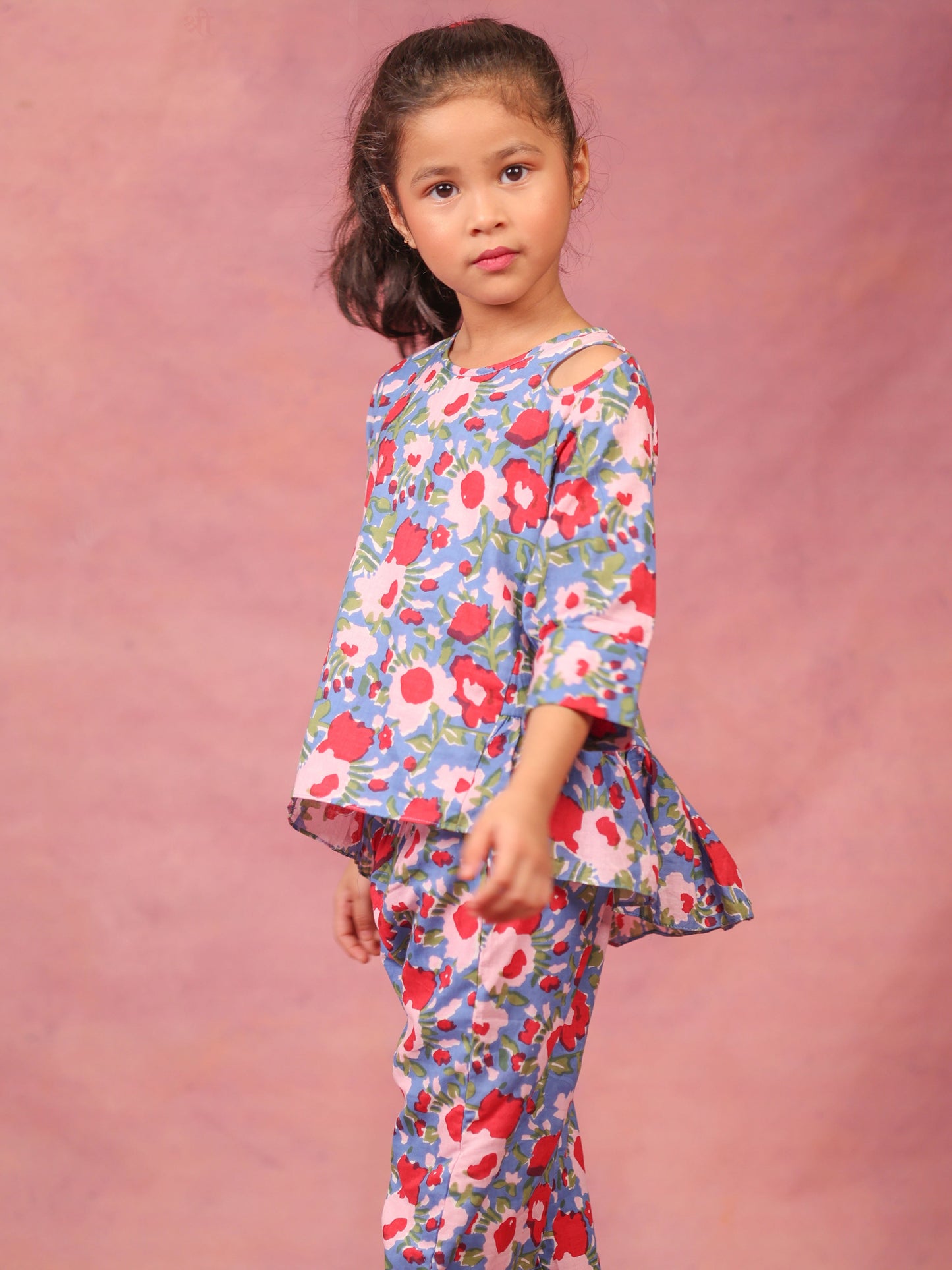 Little Carrot Girls Floral Printed Cotton Loungewear Set With Frill Detailing, , premium kids' wear for girls, size 4-5-years.