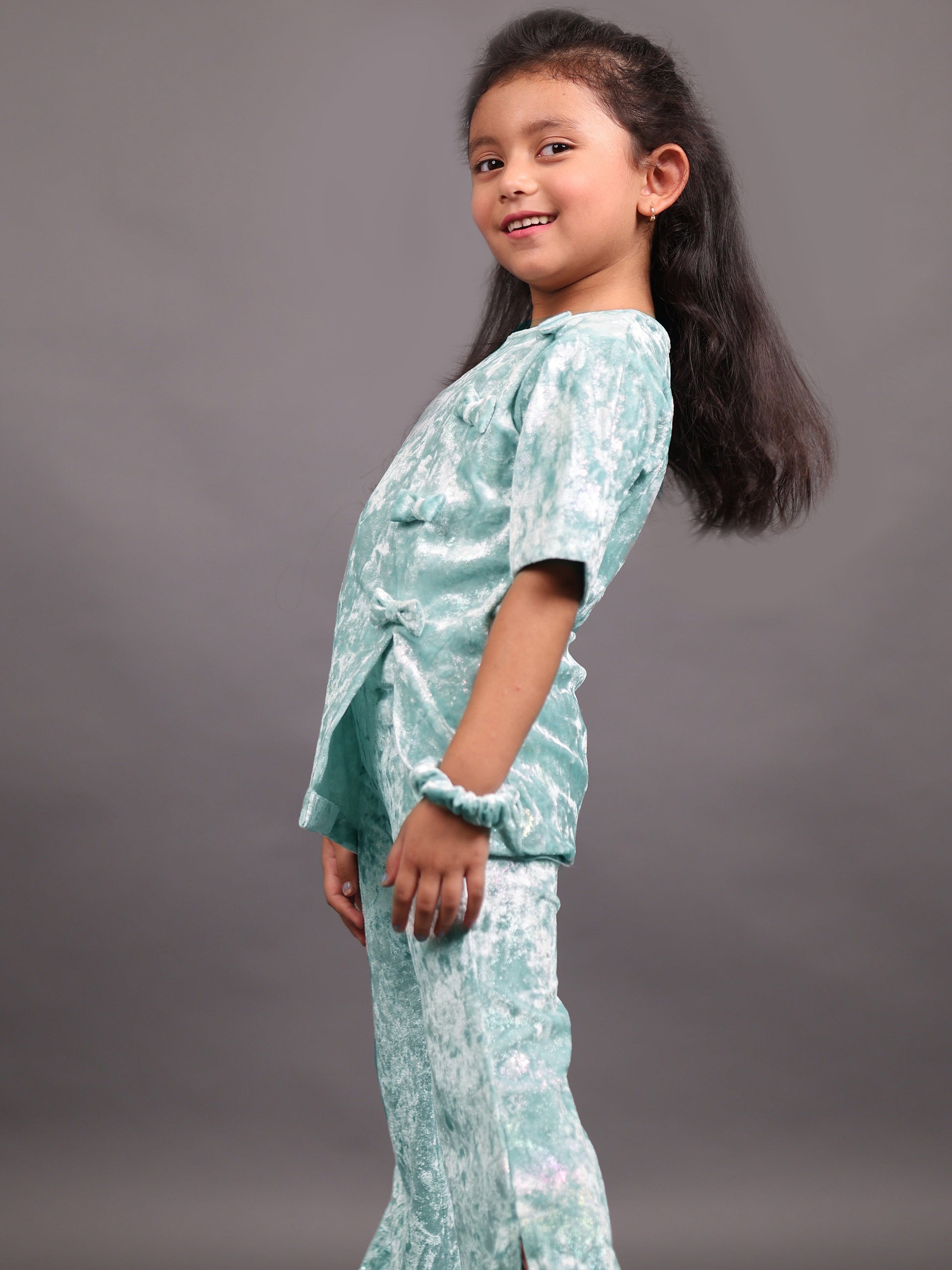 Little Carrot Girls Textured Velvet Clothing Set With Bow Accents Matching Scrunchie, , premium kids' wear for girls, size 5-6-years.